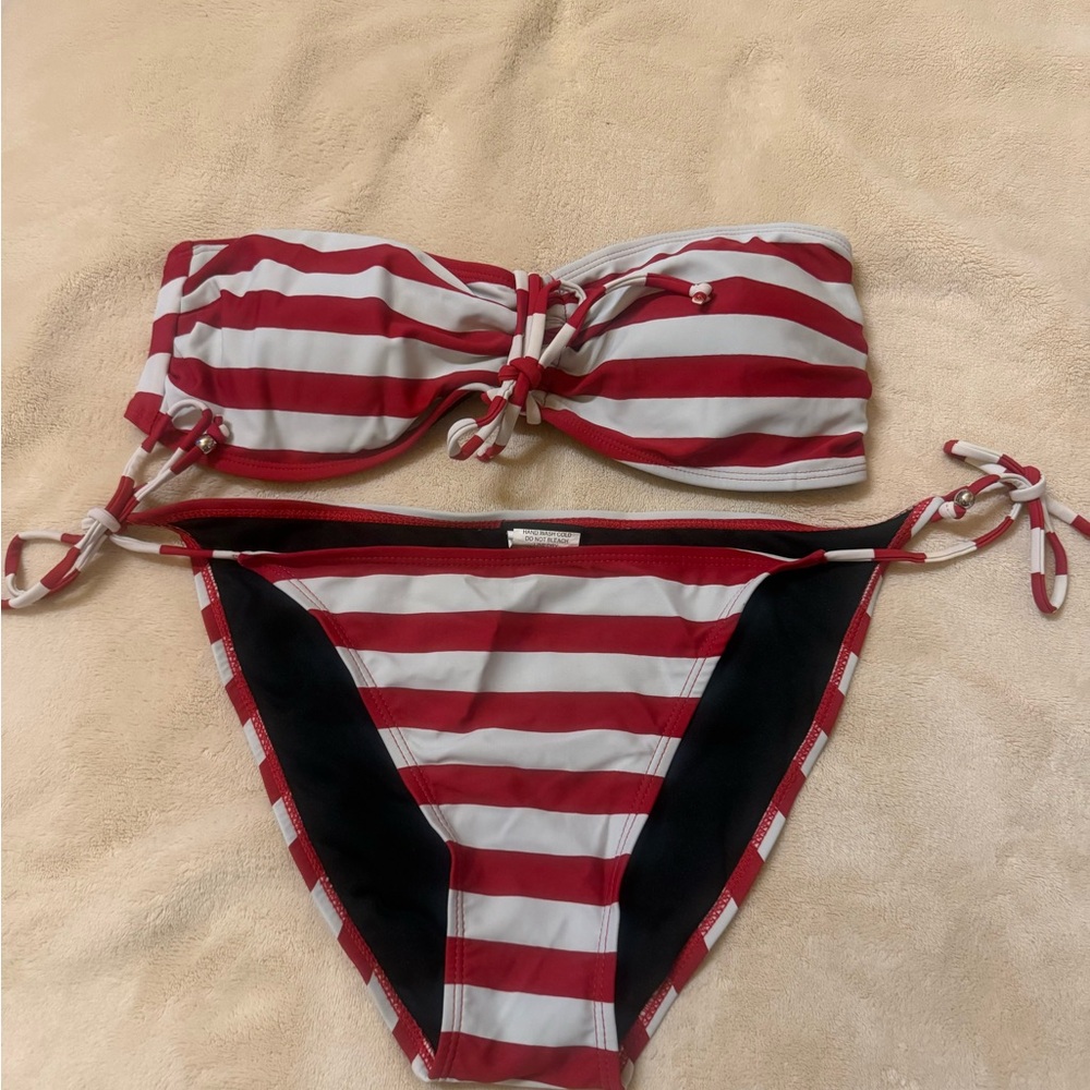 Ingear Black and Red Women’s Swimwear
